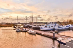 Pontoon Boat RentalsPontoon Boat Rentals